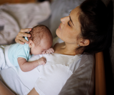 Postpartum Hair Loss Adalah: Penyebab, Gejala, dan Cara Mengatasinya